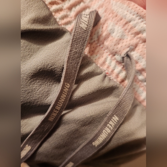 Nike Red Athletic Shorts Women's Medium - Picture 5 of 6